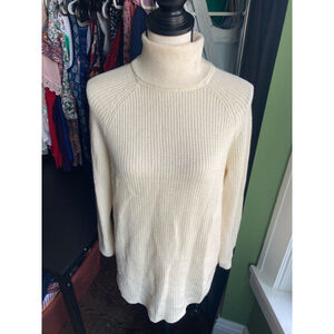 Women's ONLY Cream Turtleneck Sweater Size Unspecified